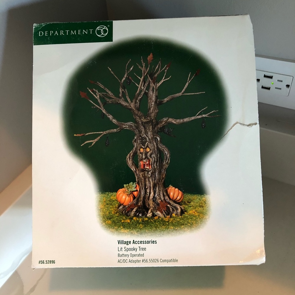 Department 56 Halloween Lit Spooky Tree